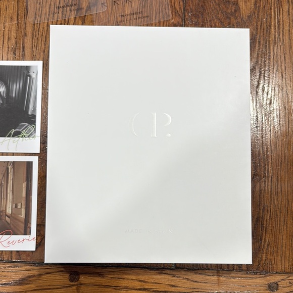 Cloth and Paper Bundle - Picture 9 of 12